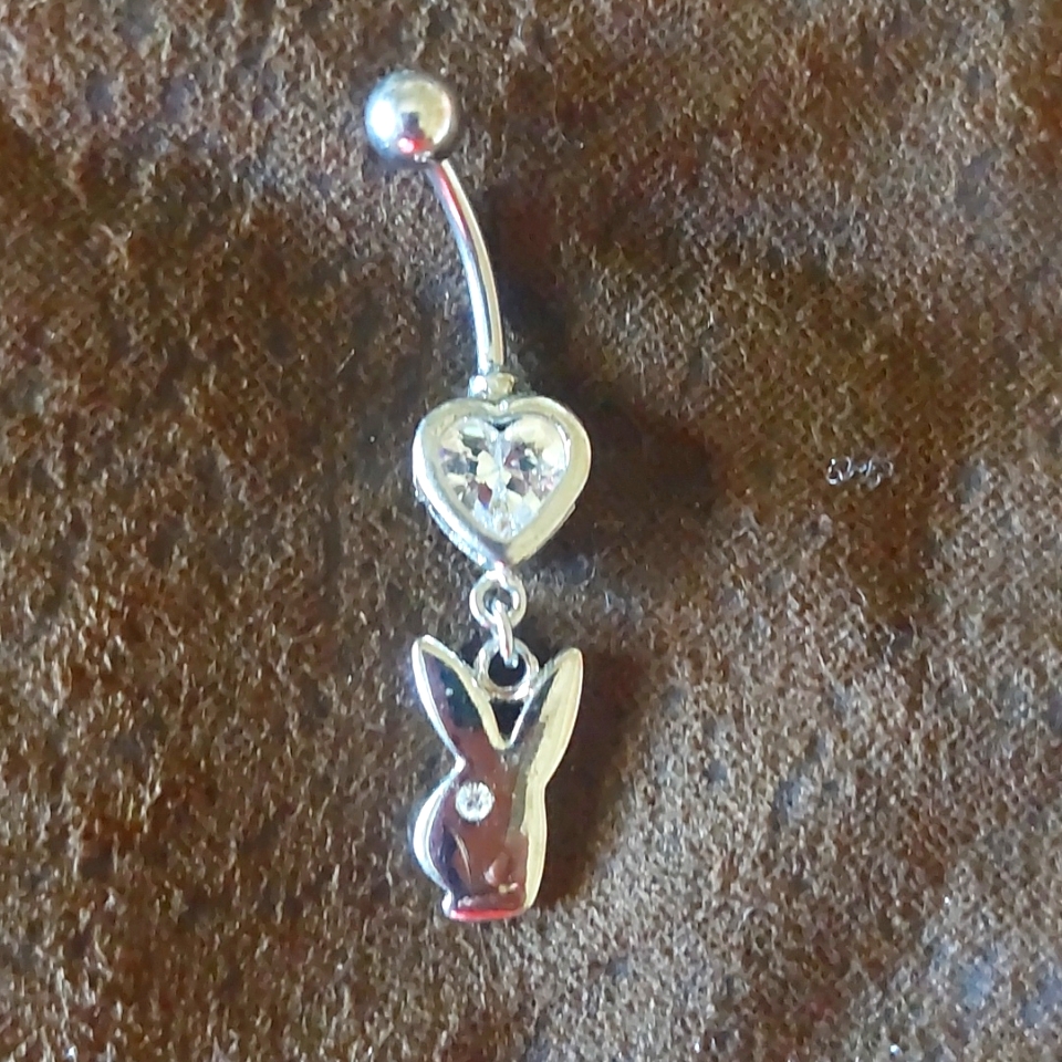Playboy Bunny Belly Button Ring - Nwot 25$